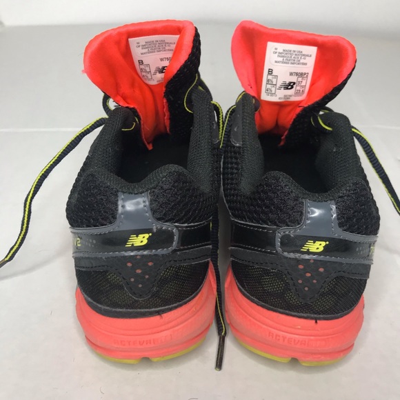 New balance women’s running shoes size 61/2 black - Picture 3 of 8